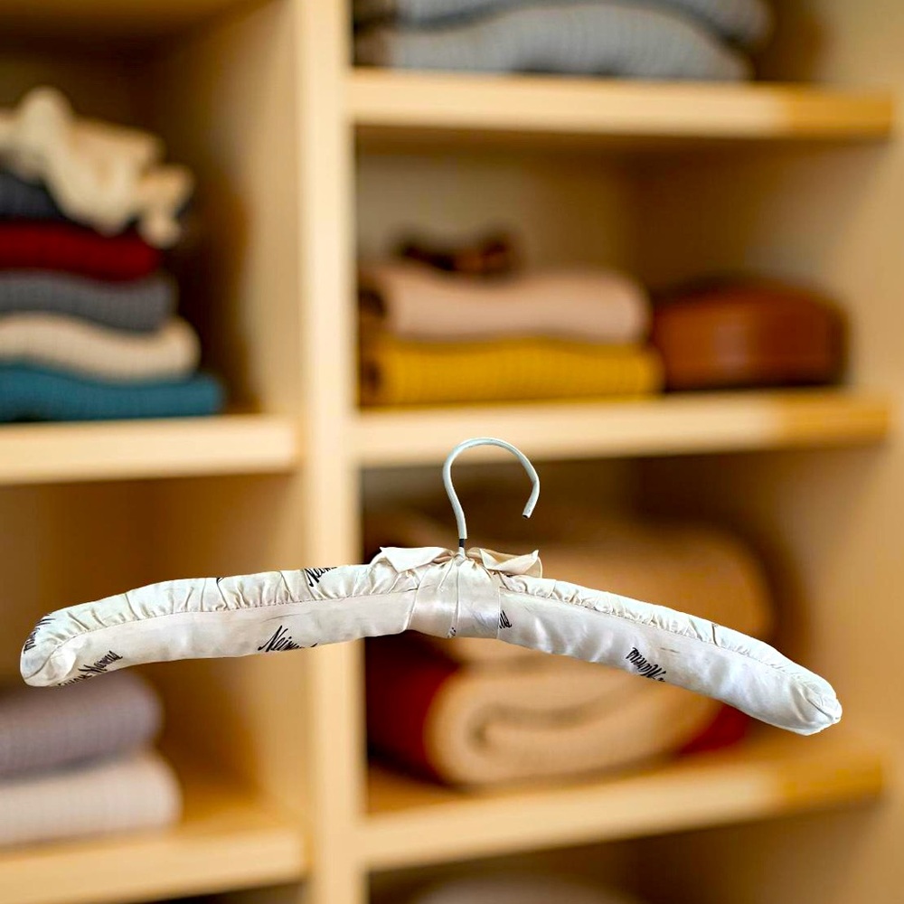 Neiman Marcus Padded Hanger Vintage Boudoir Lingerie Clothes Satin Rose Bow